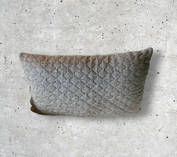 Wave Grave/ Tuck Dust Lumbar Style Pillow